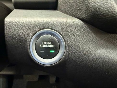 Used 2024 GMC Terrain SLE image 37