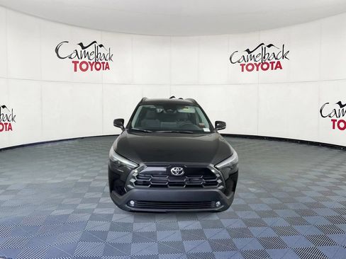 Used 2026 Toyota Corolla Cross XLE AWD/4WD image 6