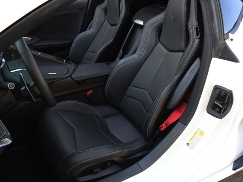 Used 2024 Chevrolet Corvette Z06 w/ Battery Protection Package image 17