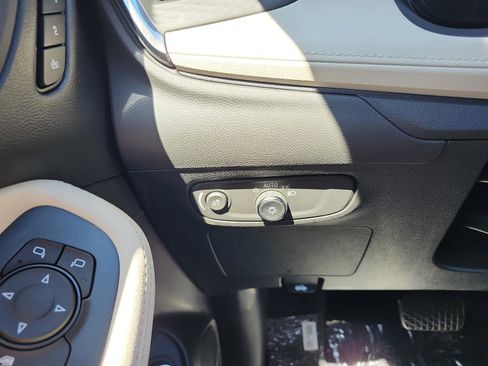 New 2026 Buick Encore GX Avenir w/ Avenir Technology Package AWD/4WD image 19