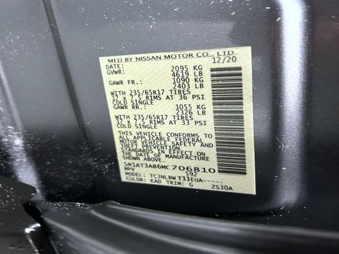 Used 2021 Nissan Rogue S image 25