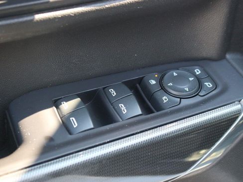 Used 2019 GMC Sierra 1500 AT4 w/ AT4 Premium Package AWD/4WD image 15