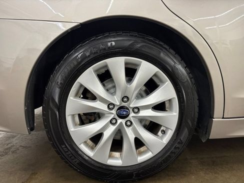 Used 2017 Subaru Legacy 2.5i w/ Alloy Wheel Package AWD/4WD image 33