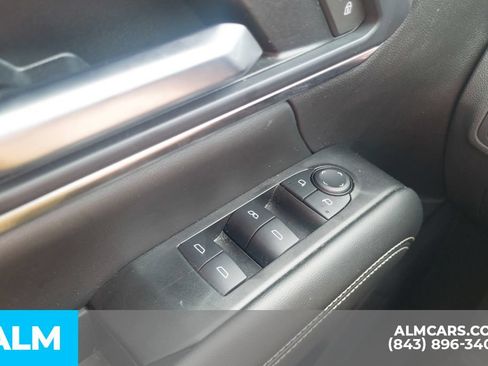 Used 2025 GMC Terrain Elevation AWD/4WD image 34