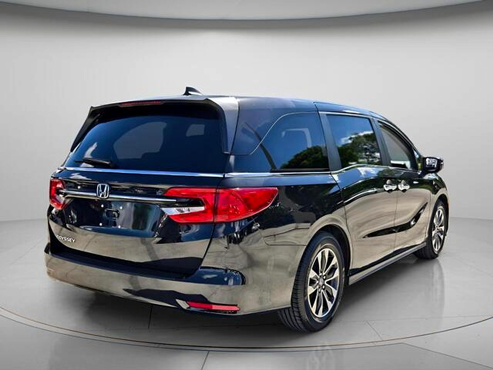 Used 2022 Honda Odyssey EX-L image 6