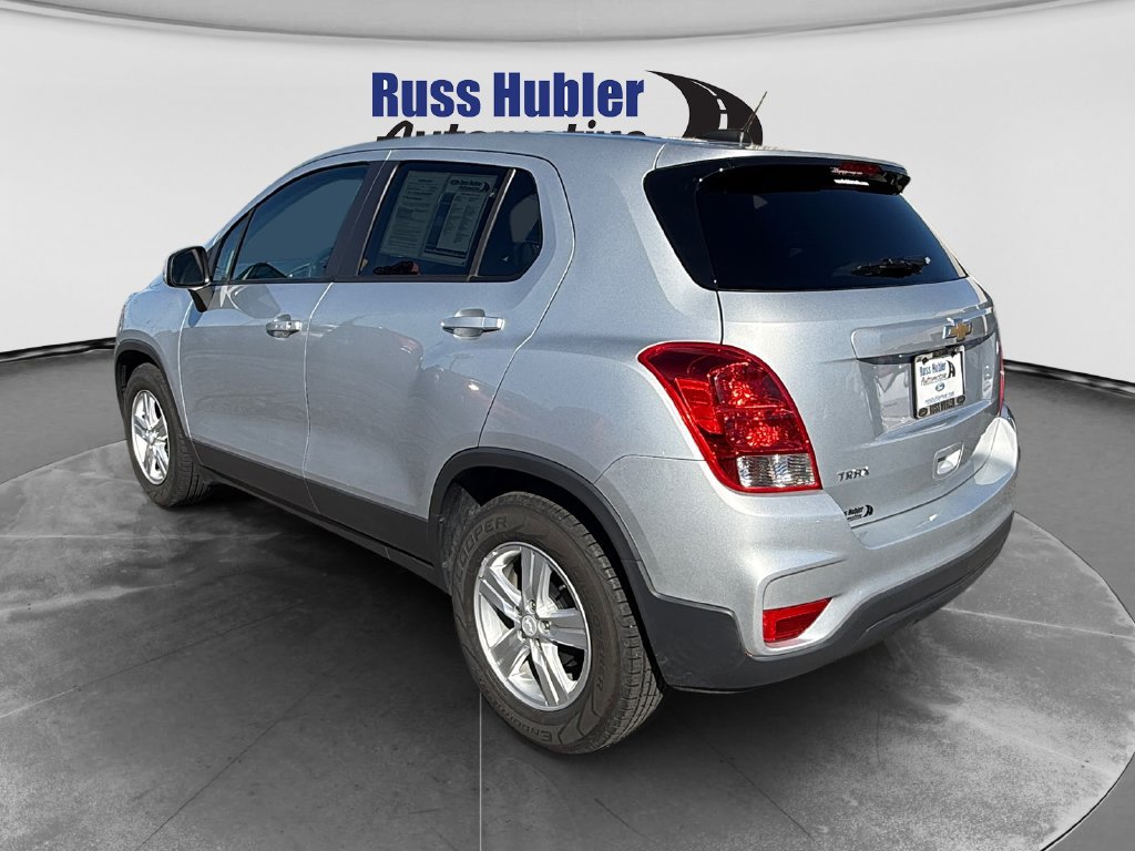 Used 2020 Chevrolet Trax LS w/ Tint and Cruise Package FWD image 3