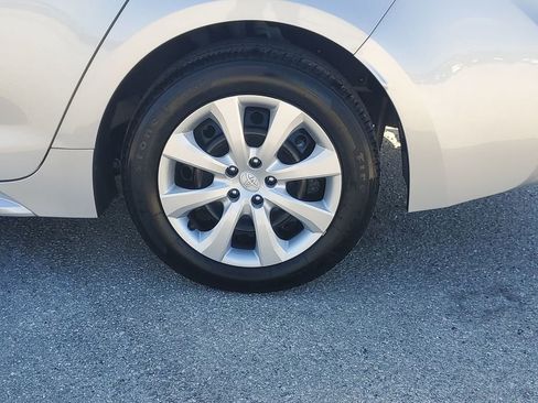 Certified 2024 Toyota Corolla LE image 18
