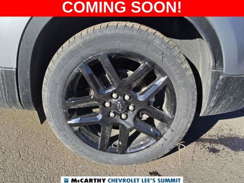 Used 2025 Chevrolet Blazer LT w/ Convenience Package image 5