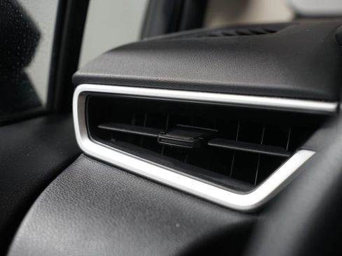 Certified 2023 Toyota Corolla LE image 23