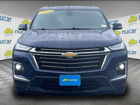 Used 2023 Chevrolet Traverse LT w/ Rear Camera Mirror Package AWD/4WD image 2