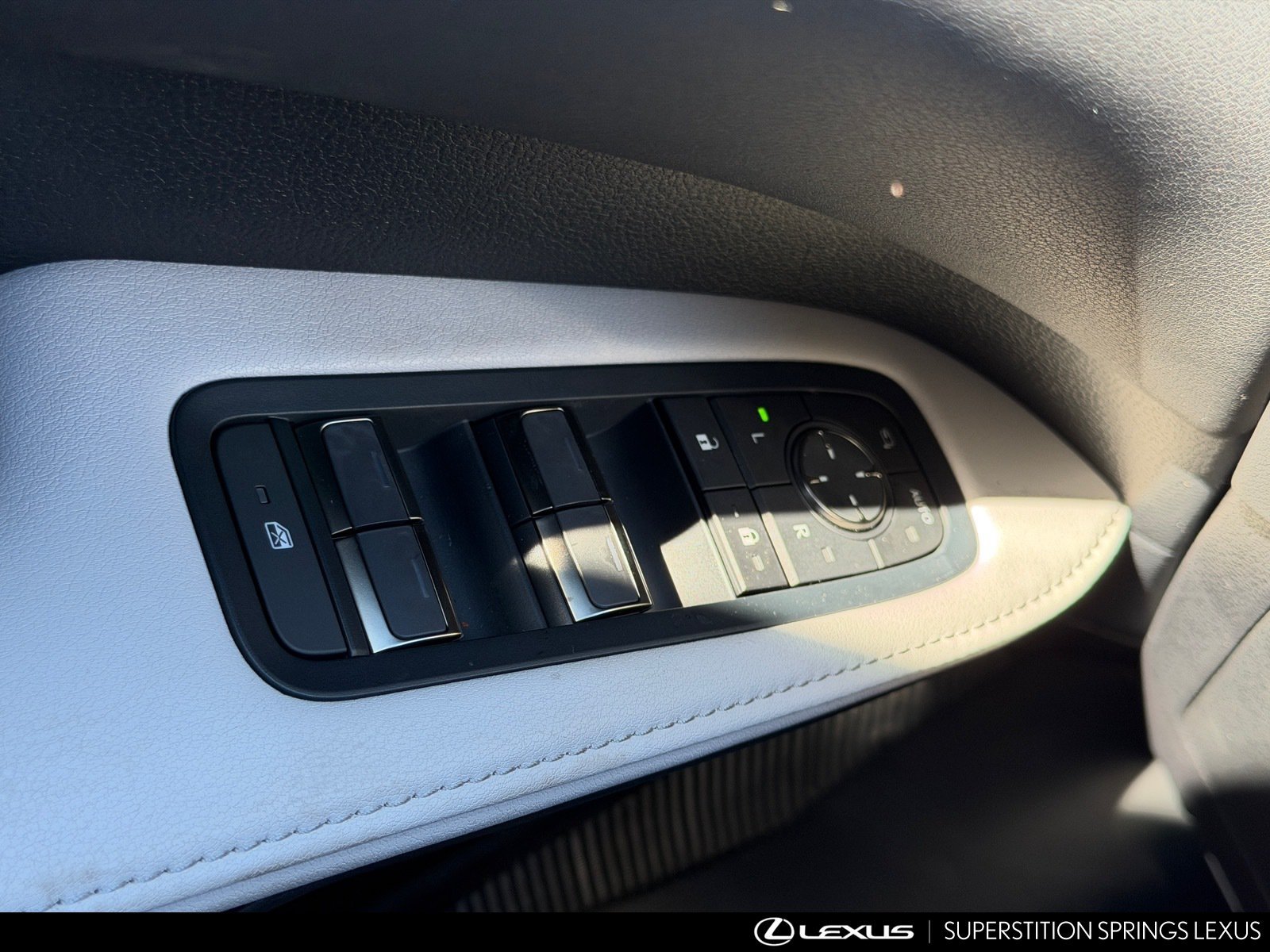 New 2026 Lexus RX 350 F Sport w/ Convenience Package FWD image 17
