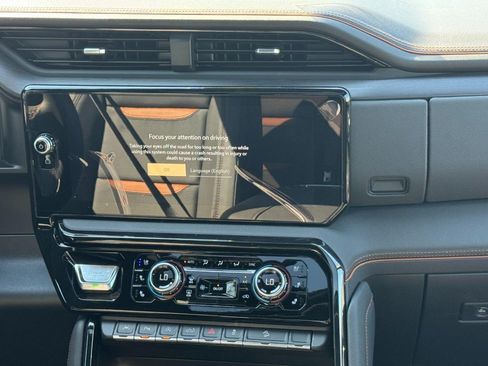 New 2026 GMC Sierra 1500 AT4 w/ Technology Package AWD/4WD image 13