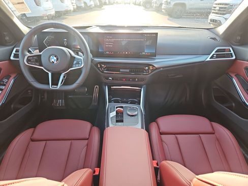 Used 2025 BMW 330i xDrive 330i xDrive w/ M Sport Package image 30