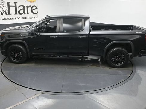 Used 2023 GMC Sierra 1500 Pro w/ Graphite Edition AWD/4WD image 43