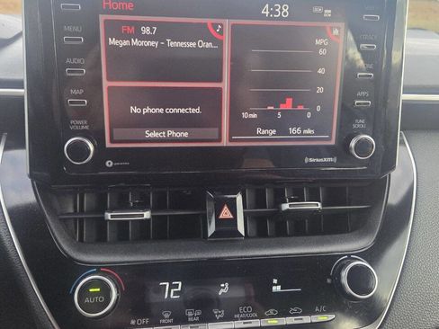 Used 2021 Toyota Corolla SE image 18