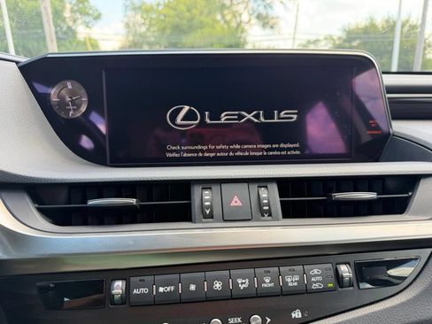 Used 2019 Lexus ES 350 w/ Premium Package FWD image 36