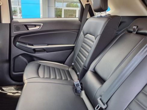 Used 2024 Ford Edge SEL image 31