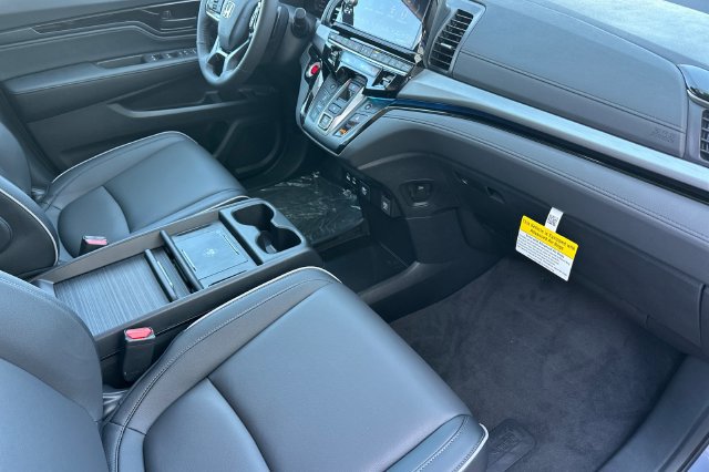 New 2027 Honda Odyssey Touring image 17
