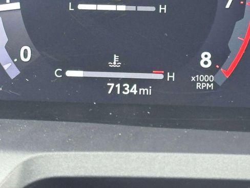 Used 2024 Toyota Tacoma TRD Sport image 25