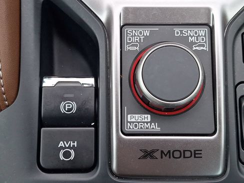 Certified 2023 Subaru Forester Touring AWD/4WD image 22