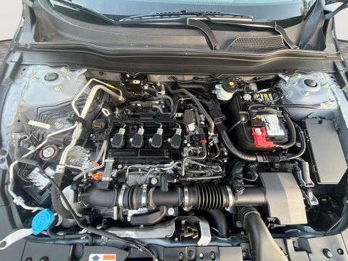 Used 2022 Honda Accord Sport image 17
