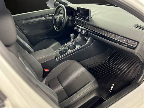 Used 2023 Honda Civic Sport image 21