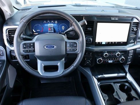 Certified 2025 Ford F350 Lariat w/ Lariat Ultimate Package image 27