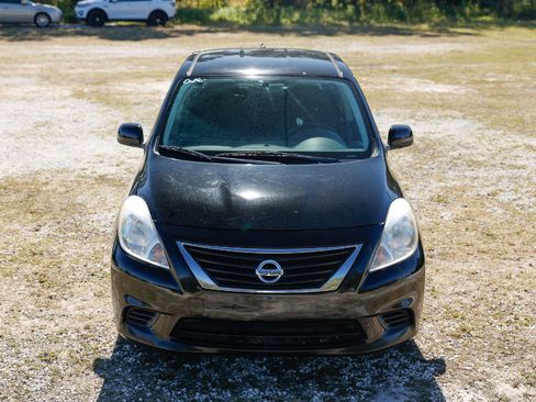 Used 2014 Nissan Versa SV image 17