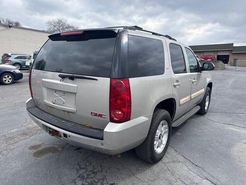 Used 2007 GMC Yukon SLT w/ SLT Preferred Equipment Group image 6