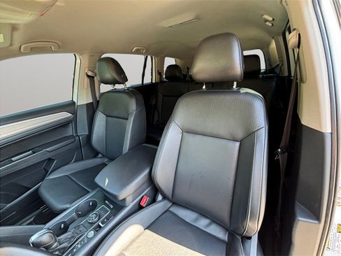 Used 2018 Volkswagen Atlas SE AWD/4WD image 17
