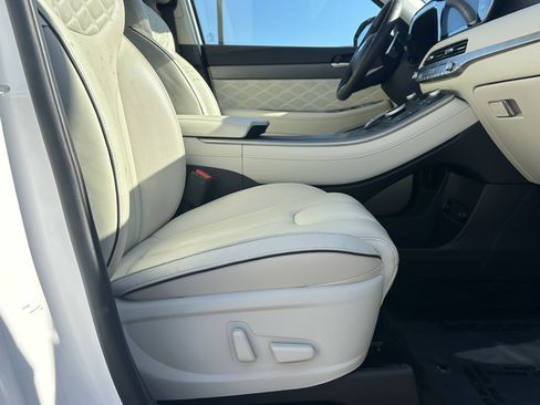 Used 2021 Hyundai Palisade Calligraphy image 16
