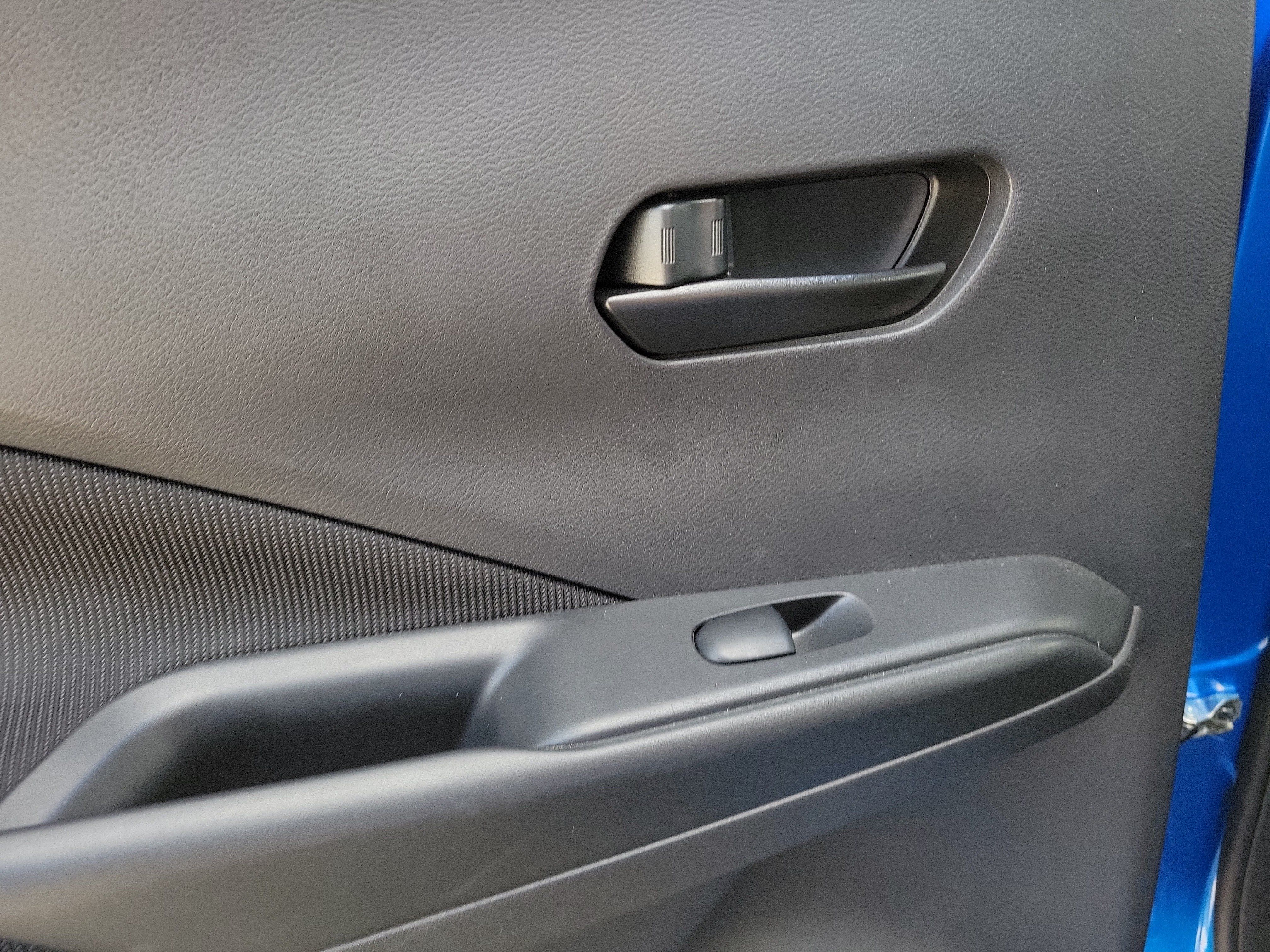Certified 2021 Nissan Kicks S FWD image 19