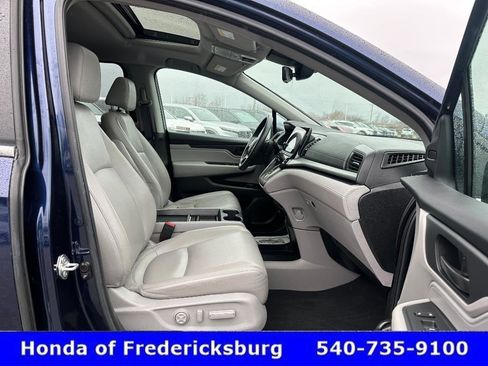 Used 2023 Honda Odyssey EX-L image 34