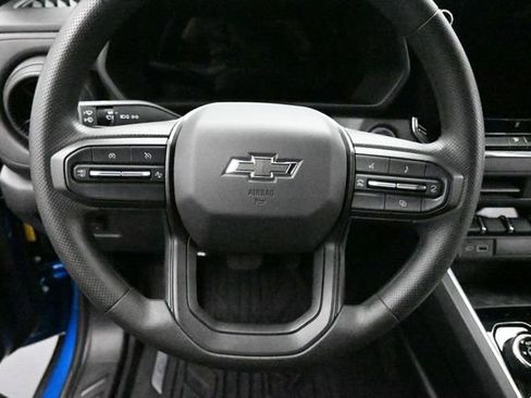 Used 2024 Chevrolet Colorado Trail Boss AWD/4WD image 14