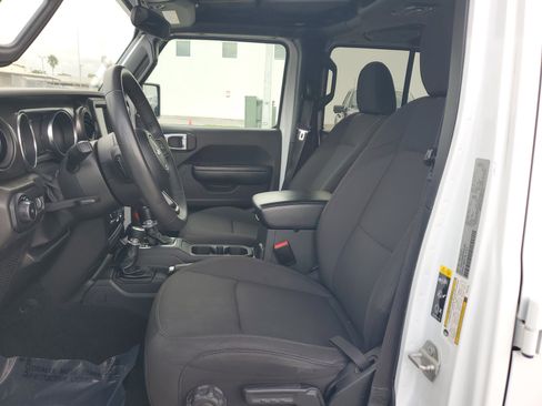 Used 2023 Jeep Wrangler Sport image 11