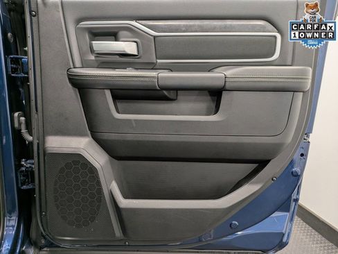 Used 2024 RAM 2500 Big Horn w/ Bed Utility Group image 28