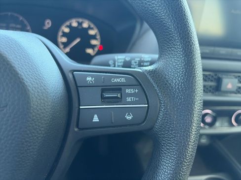 Used 2023 Honda HR-V LX image 20