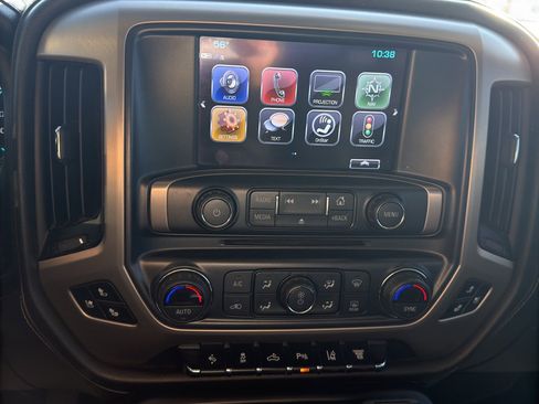 Used 2018 GMC Sierra 3500 Denali image 24