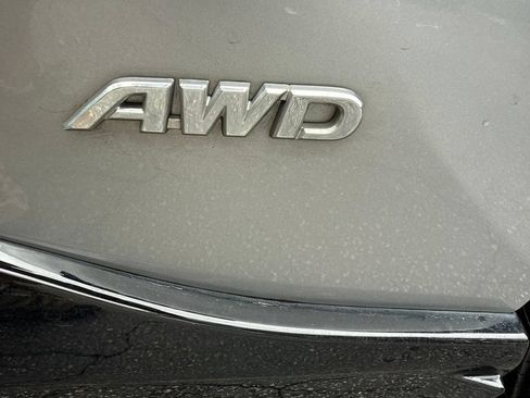 Used 2020 Toyota RAV4 XSE AWD/4WD image 10