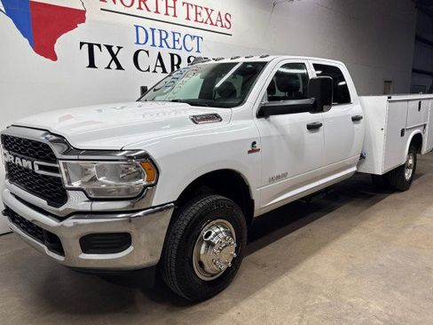 Used 2021 RAM 3500 Tradesman w/ Chrome Appearance Group image 14