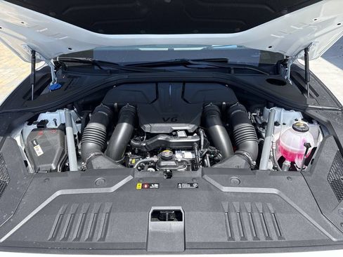 New 2026 Genesis GV70 3.5T Sport Prestige w/ G1 Accessory Package AWD/4WD image 18