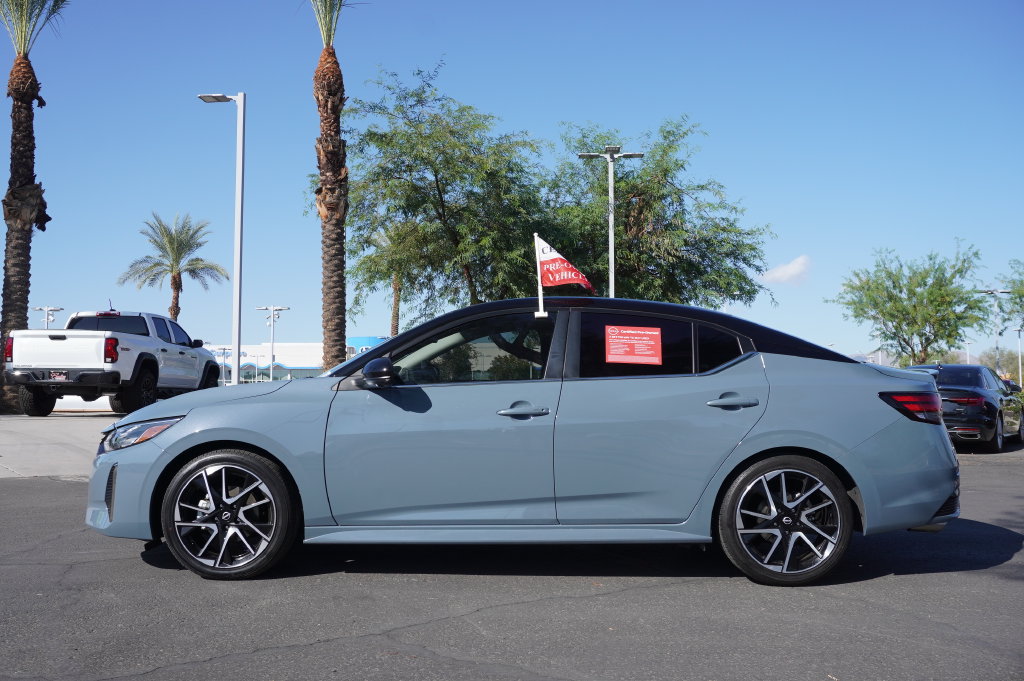 Certified 2025 Nissan Sentra SR w/ SR Premium Package FWD image 2