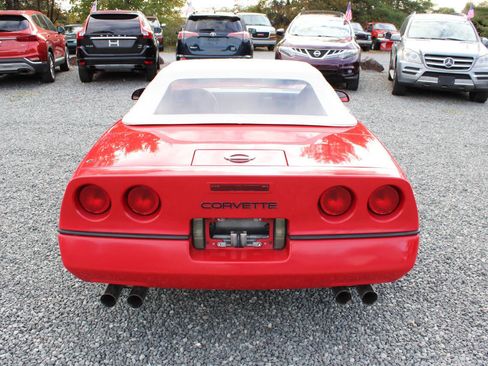 Used 1989 Chevrolet Corvette Convertible image 16