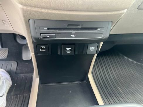 Used 2024 Honda Odyssey Elite image 26