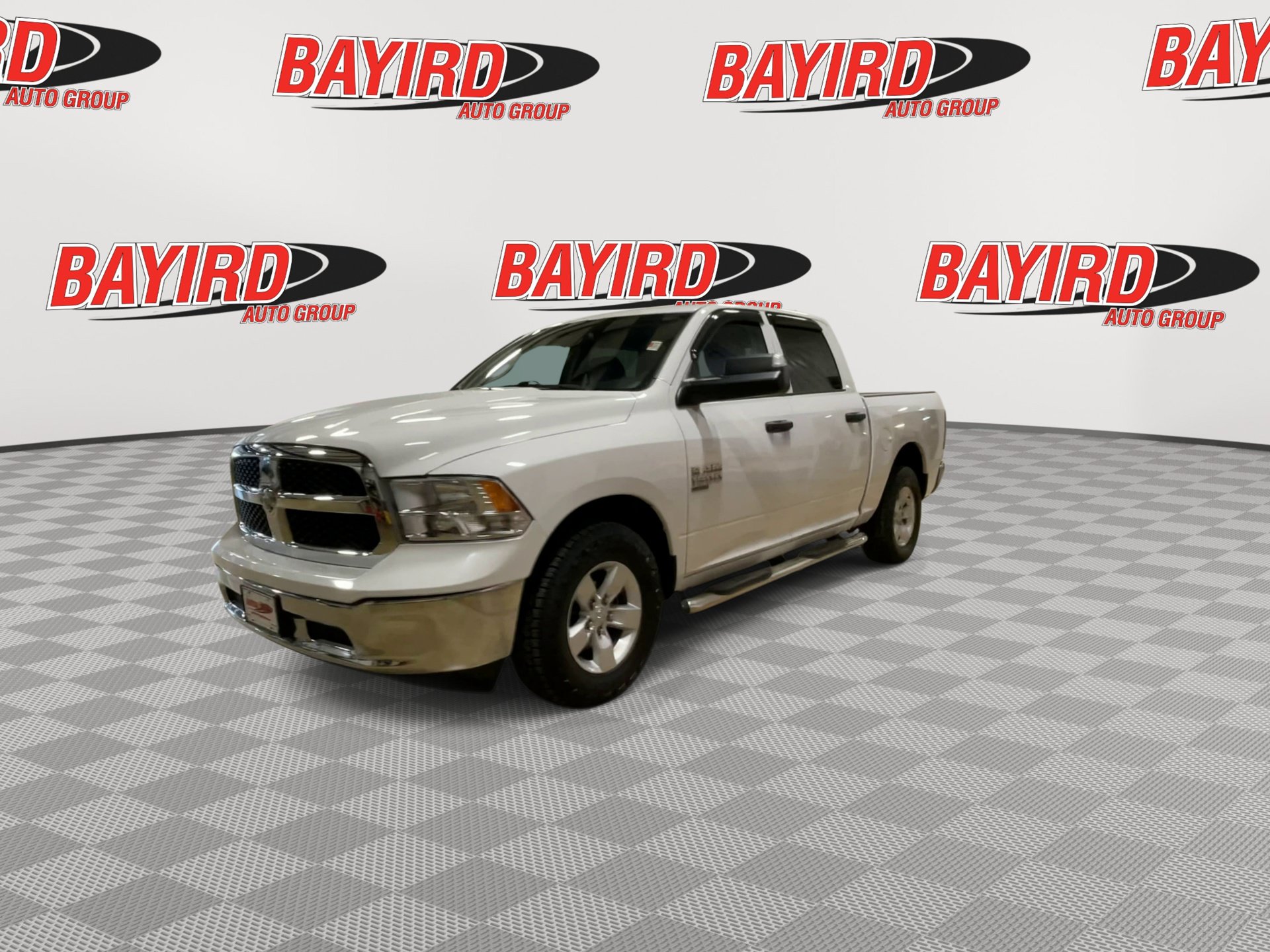 Used 2022 RAM 1500 Classic SLT w/ Trailer & Traction Group RWD image 4