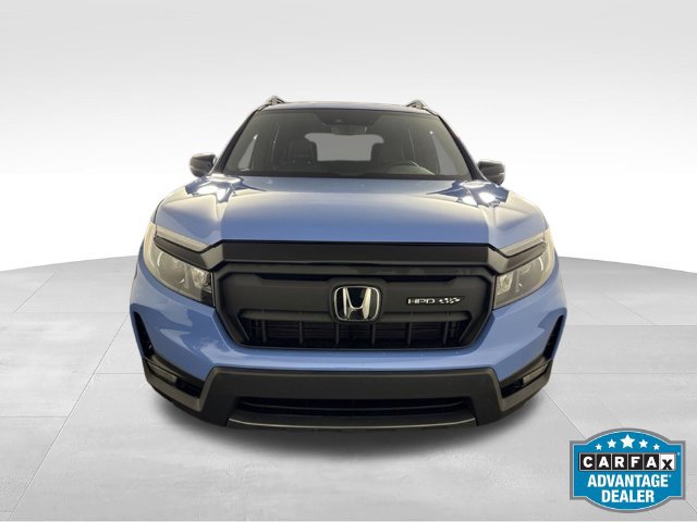 Used 2025 Honda Passport TrailSport image 2