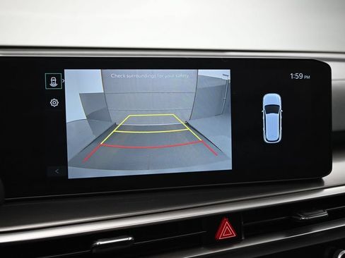 Used 2025 Kia Sorento S w/ Panoramic Sunroof Package FWD image 16