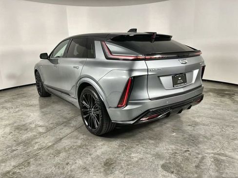Used 2026 Cadillac Lyriq V image 6