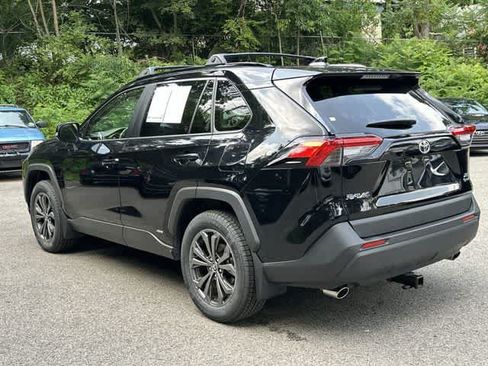 Used 2025 Toyota RAV4 XLE Premium w/ Weather Package AWD/4WD image 29