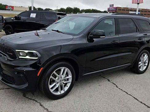 Used 2024 Dodge Durango GT RWD image 4